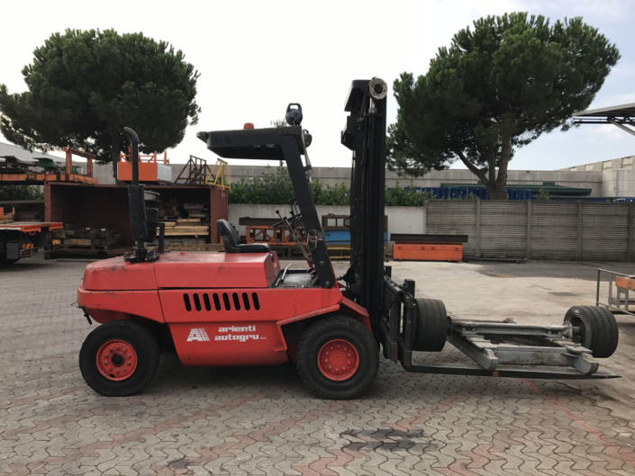 Elevatore Linde Ton. 6