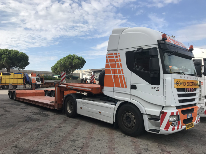 Tratto Iveco 2 Assi + Vasca Bertoja 2 Assi
